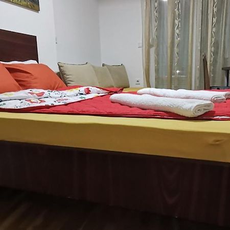 Center Apartment Delfina オフリド エクステリア 写真